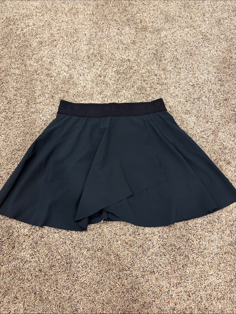 Woman’s size small Varley skort